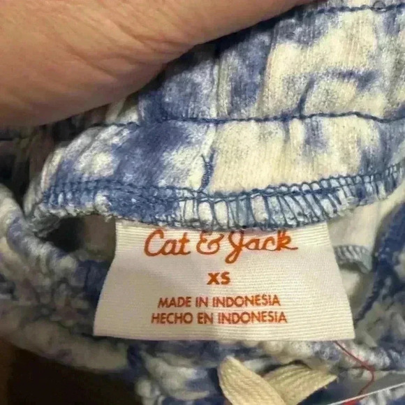 NWT Cat & Jack Blue Tie-Dye Easy On Easy Off Shorts XS Summer - Picture 3 of 3